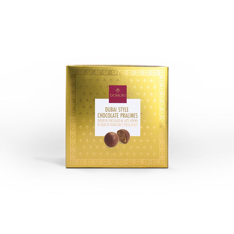 the-action_0002_ROSCDUB_Scatola Dubai Style Chocolate pralines_Still Life