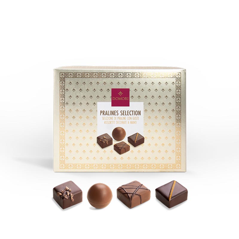 the-action_0005_ROSCASS_Scatola Pralines selection_praline chiuse_Still Life